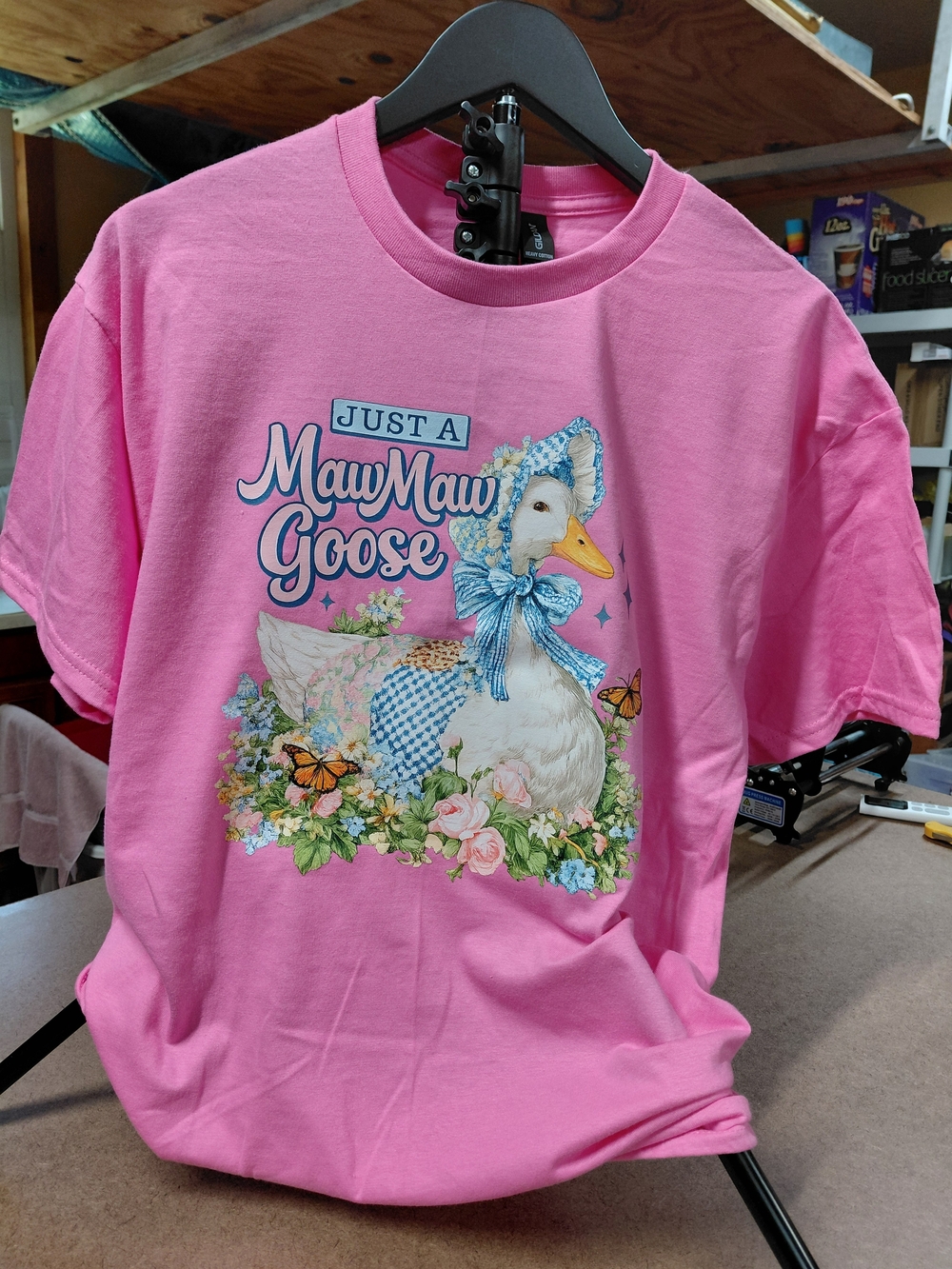 T-Shirt L Pink Womens  "Just A MawMaw Goose" Colorful New